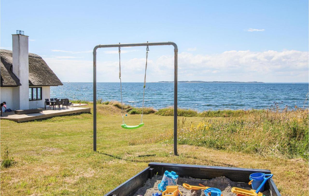 Awesome Home In Samso With House Sea View Nordby  Kültér fotó